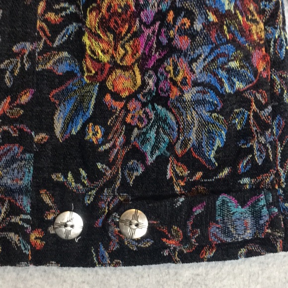 CHICO’S Boho Bohemian Minimalist Lagan Look Tapestry Jacket Rich Winter Coloring - Picture 9 of 16